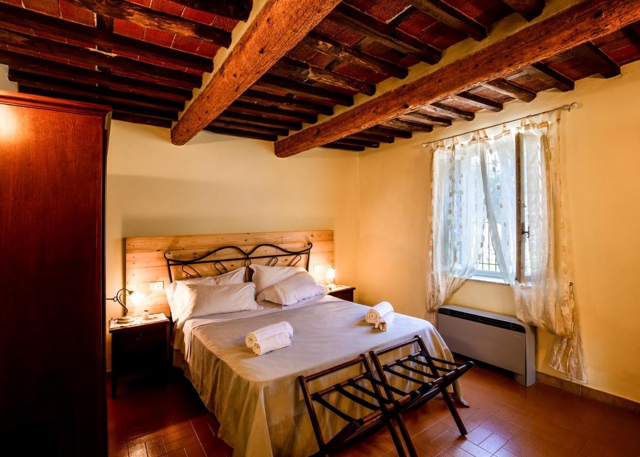 Agriturismo Tenuta Adamo Лука Екстериор снимка