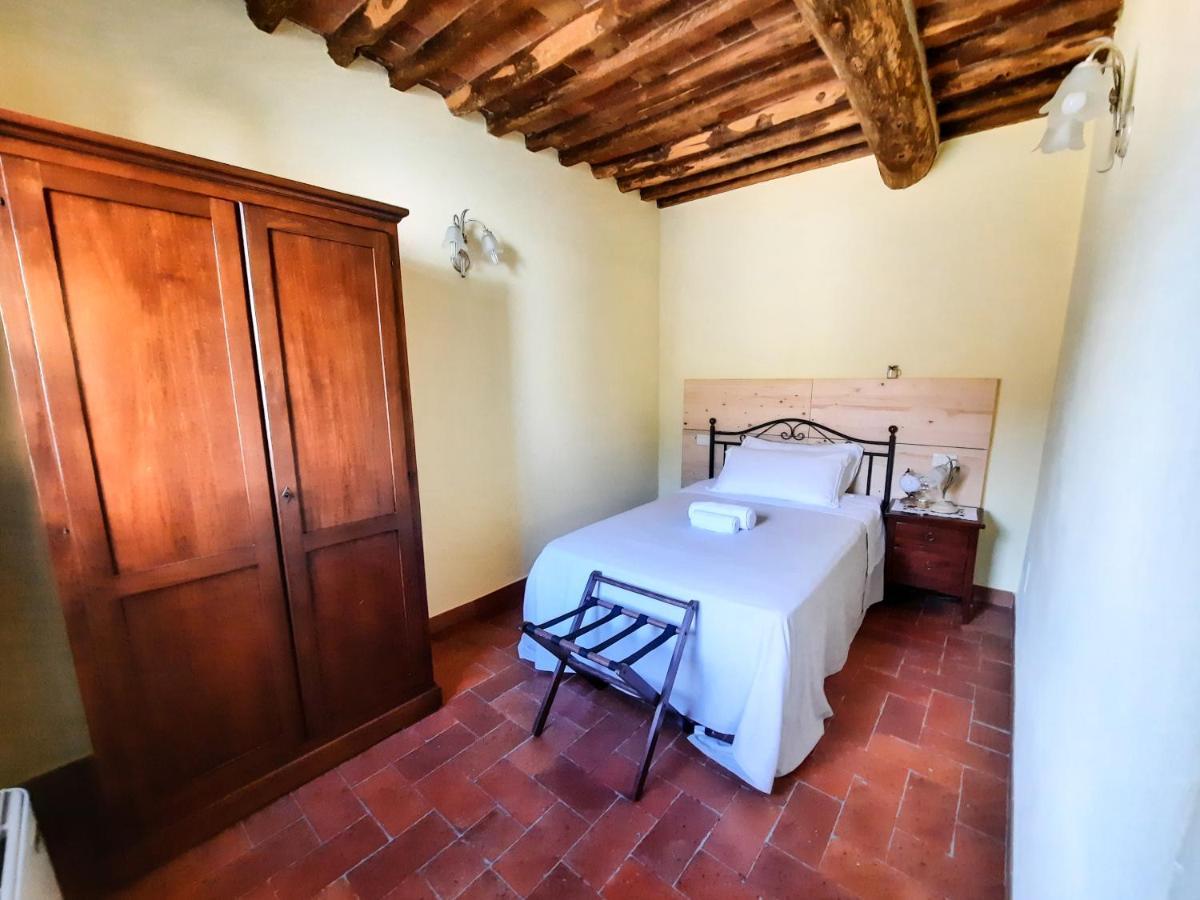 Agriturismo Tenuta Adamo Лука Екстериор снимка
