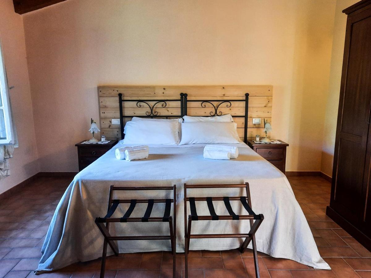 Agriturismo Tenuta Adamo Лука Екстериор снимка