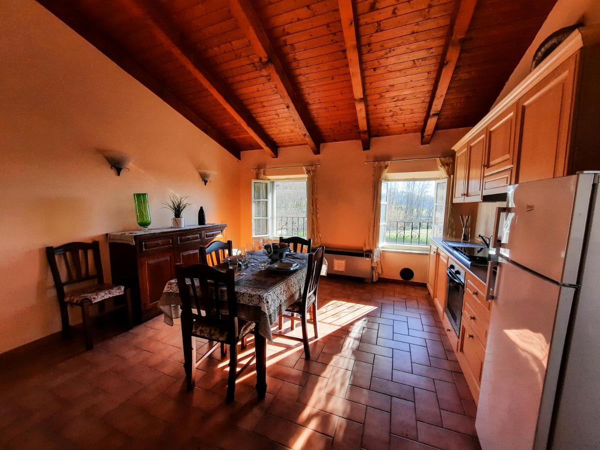 Agriturismo Tenuta Adamo Лука Екстериор снимка