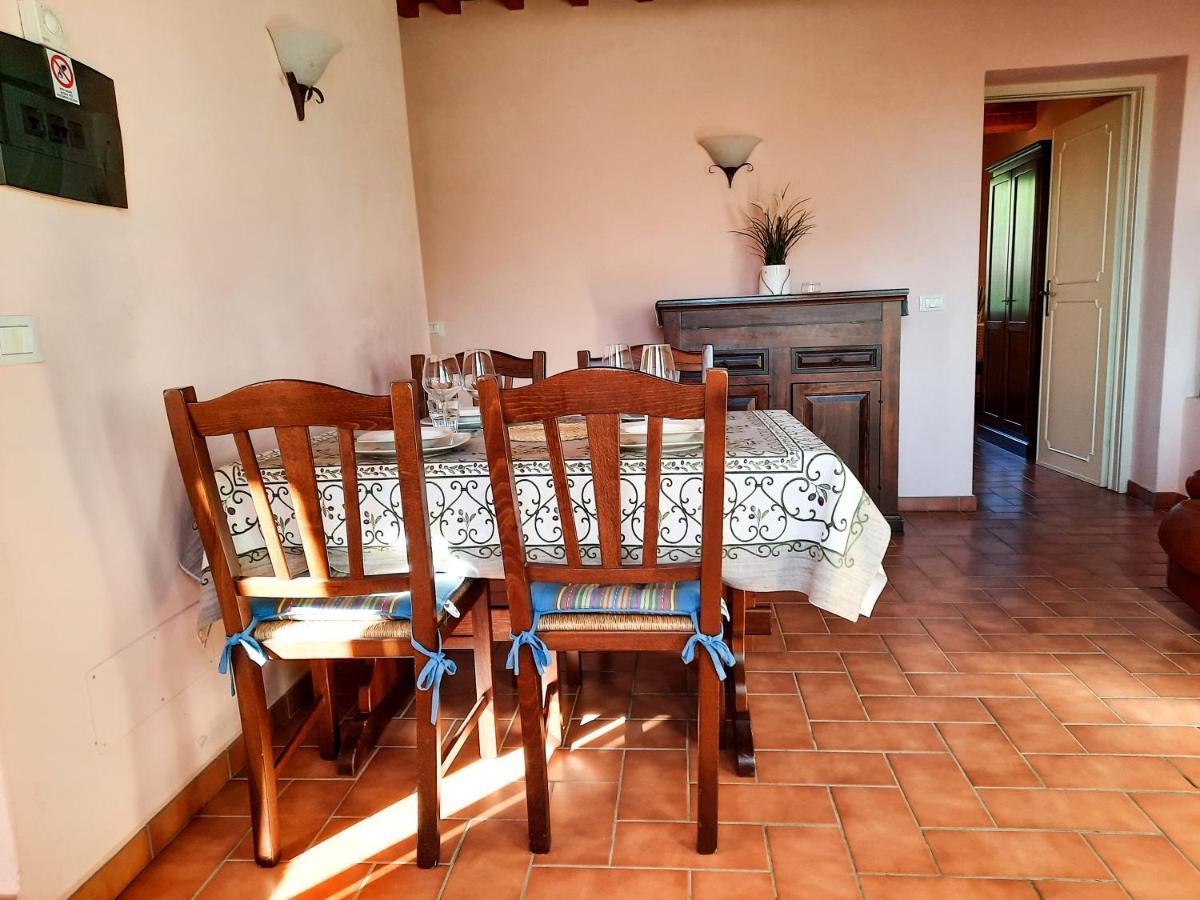 Agriturismo Tenuta Adamo Лука Екстериор снимка