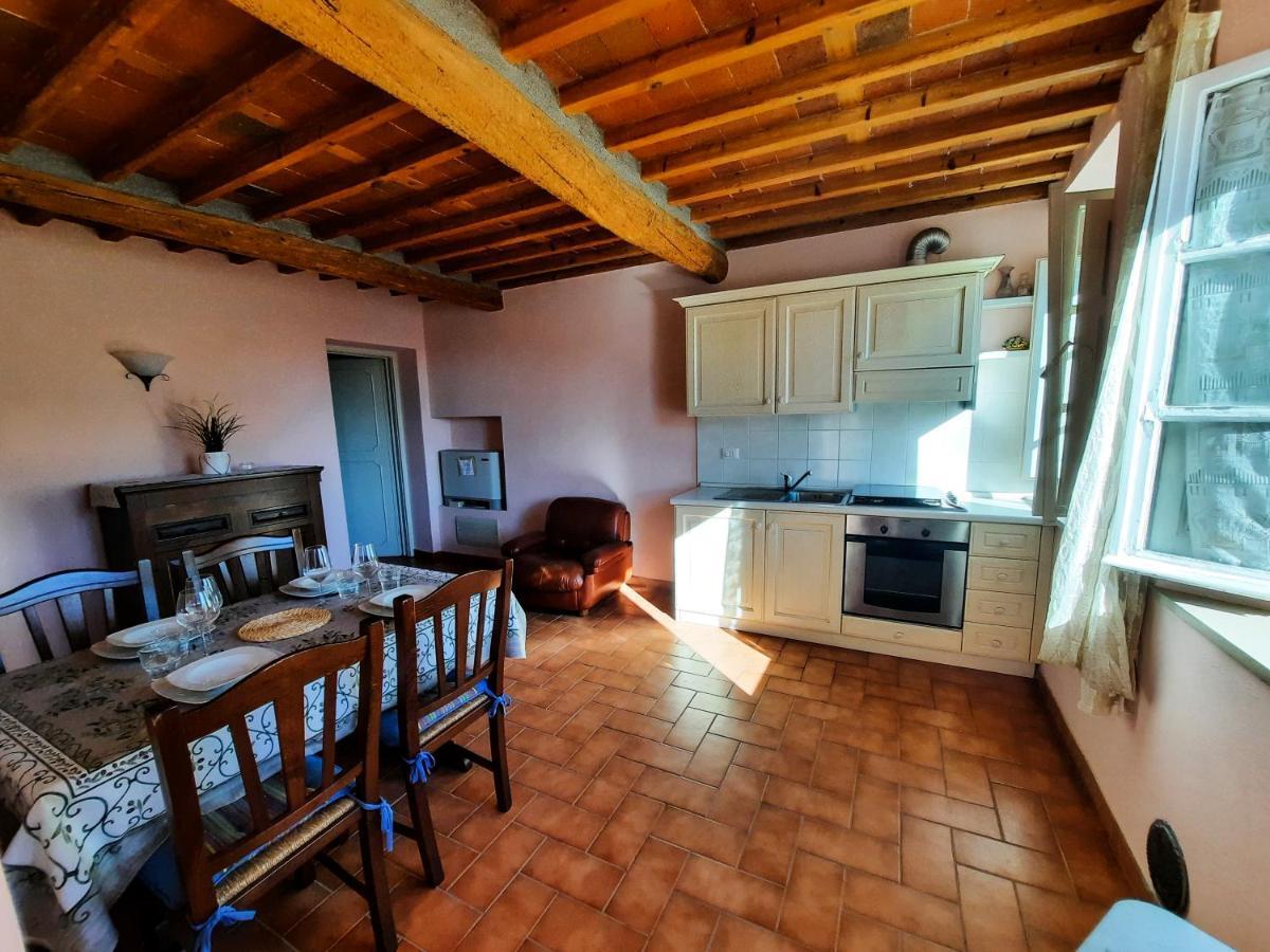 Agriturismo Tenuta Adamo Лука Екстериор снимка