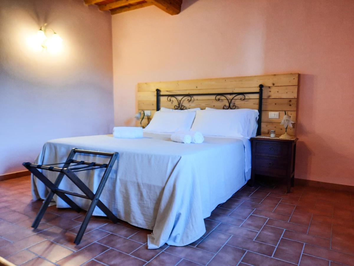 Agriturismo Tenuta Adamo Лука Екстериор снимка