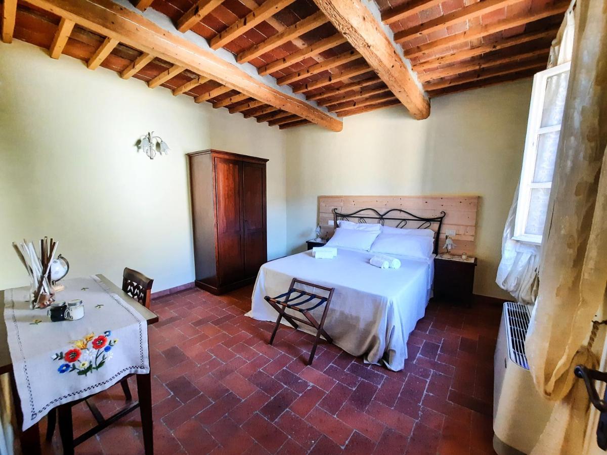 Agriturismo Tenuta Adamo Лука Екстериор снимка