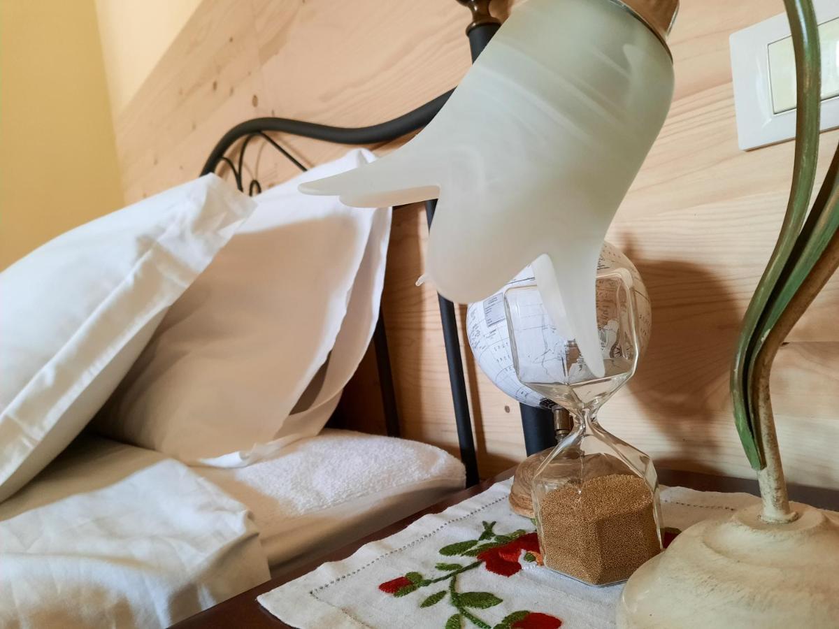 Agriturismo Tenuta Adamo Лука Екстериор снимка