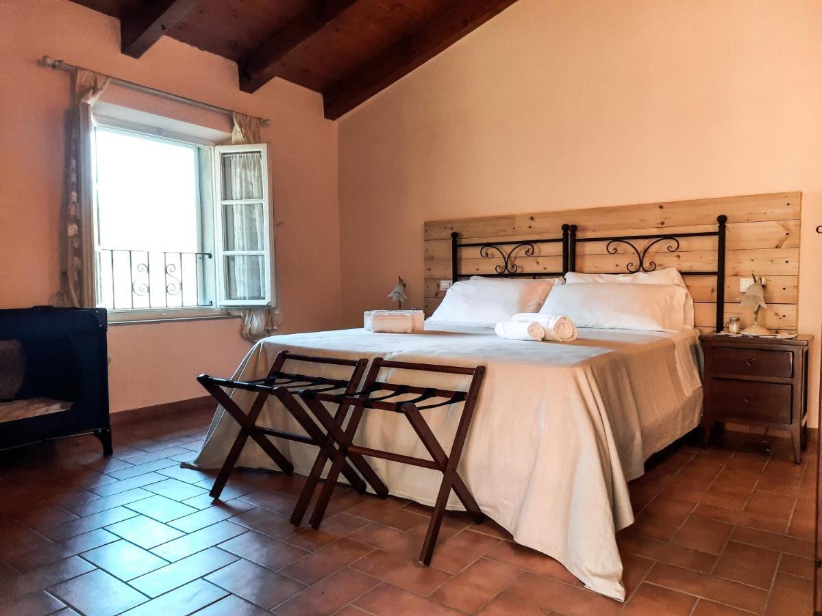 Agriturismo Tenuta Adamo Лука Екстериор снимка